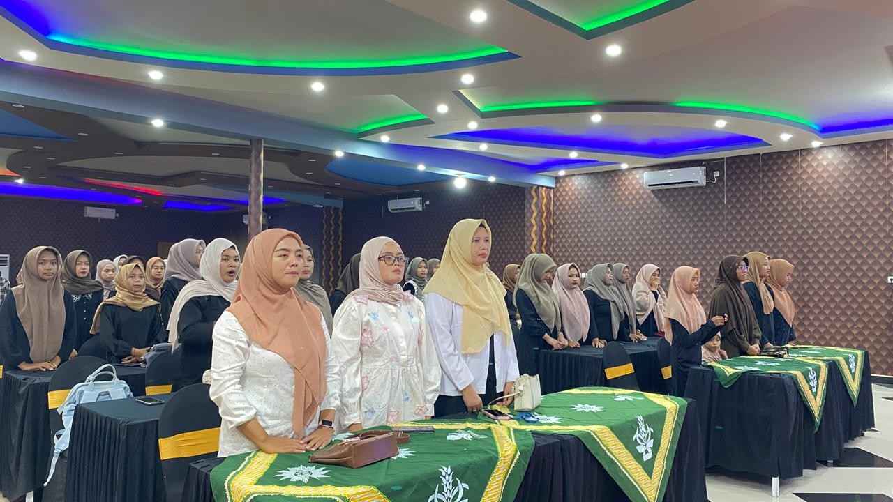 Perkuat Pembinaan Remaja, Pimpinan Cabang Nasyiatul Aisyiyah Siliragung Libatkan Ekstra dan Intra SMK Models