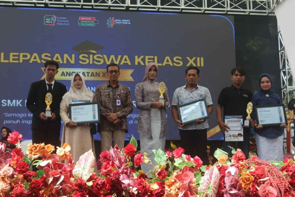 Foto Juara SMK Models