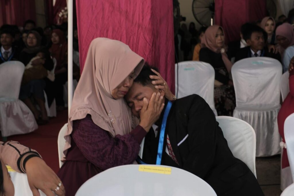 Perjuangan Tiga Tahun Telah Usai, SMK Models Gelar Pelepasan Kelas XII 2 MOMEN HARU