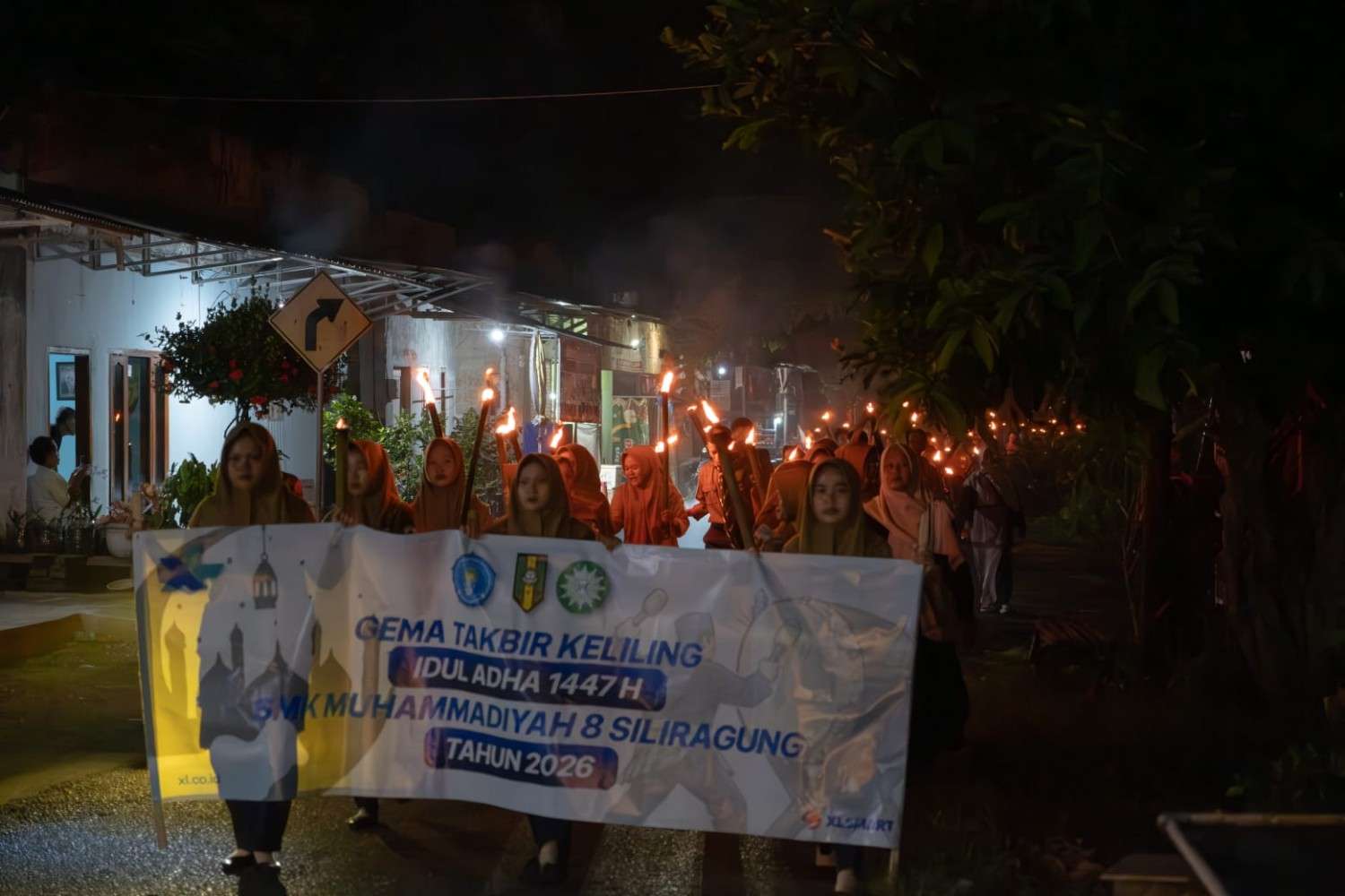 Menengok Keseruan Pawai Obor Takbir Iduladha 1447 H  Ala SMK Models