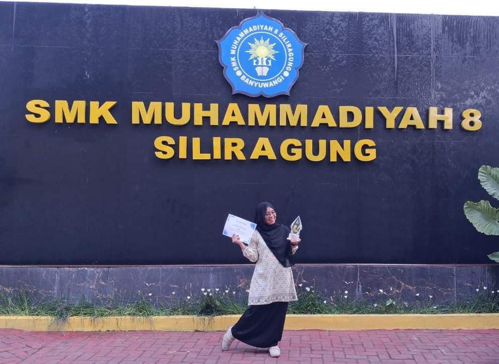 Literasi Menjadi Bukti Dedikasi, Guru SMK Models Raih Juara 1 Lomba Menulis Artikel PDNA Banyuwangi 4 Cici Arista Devi, S.Pd.,