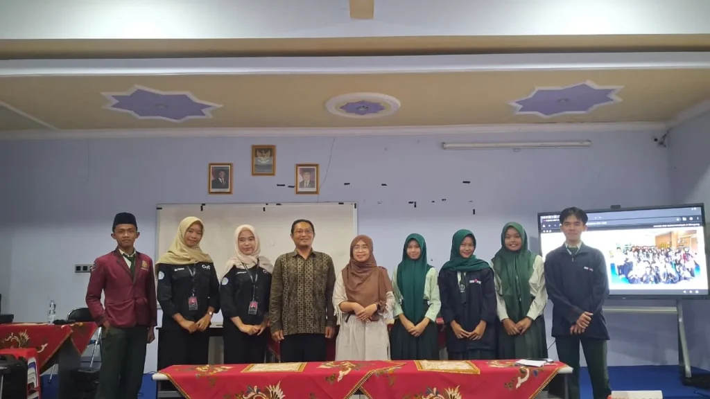 Menyulam Kata di Tanah Blambangan, Jejak Perjumpaan Provena dan Mojoer dalam Merawat Api Literasi 3 Jurnalis SMK Models dan SMK PGRI Rogojampi