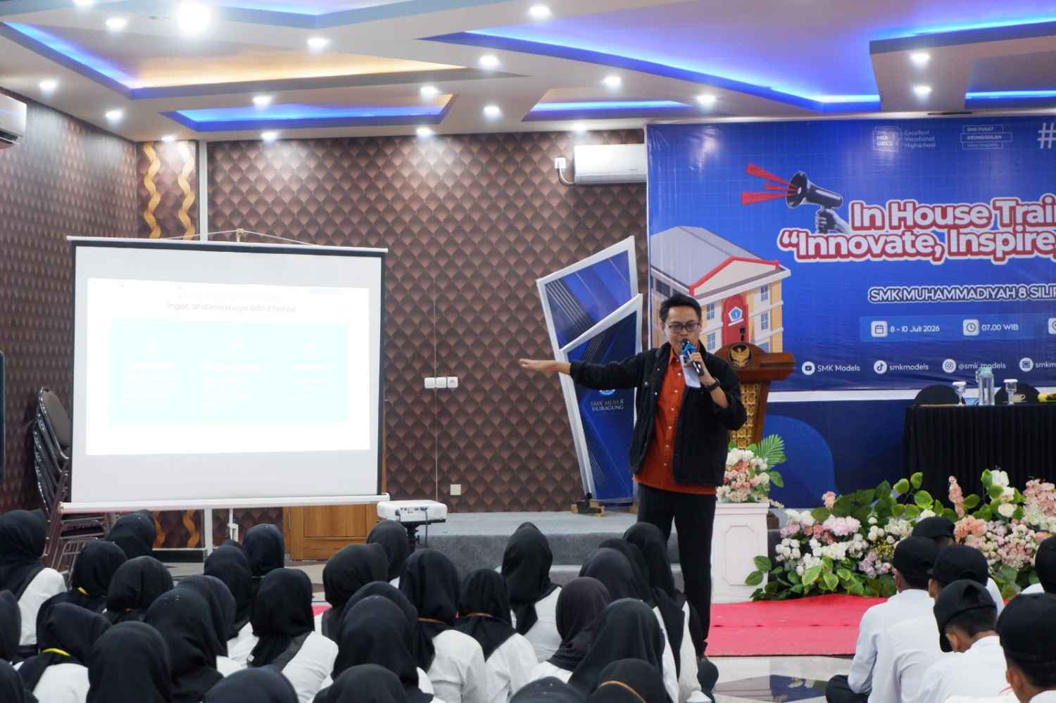 Jejak Digital Tentukan Masa Depan, Fortasi SMK Models Tanamkan Etika Digital dan Personal Branding