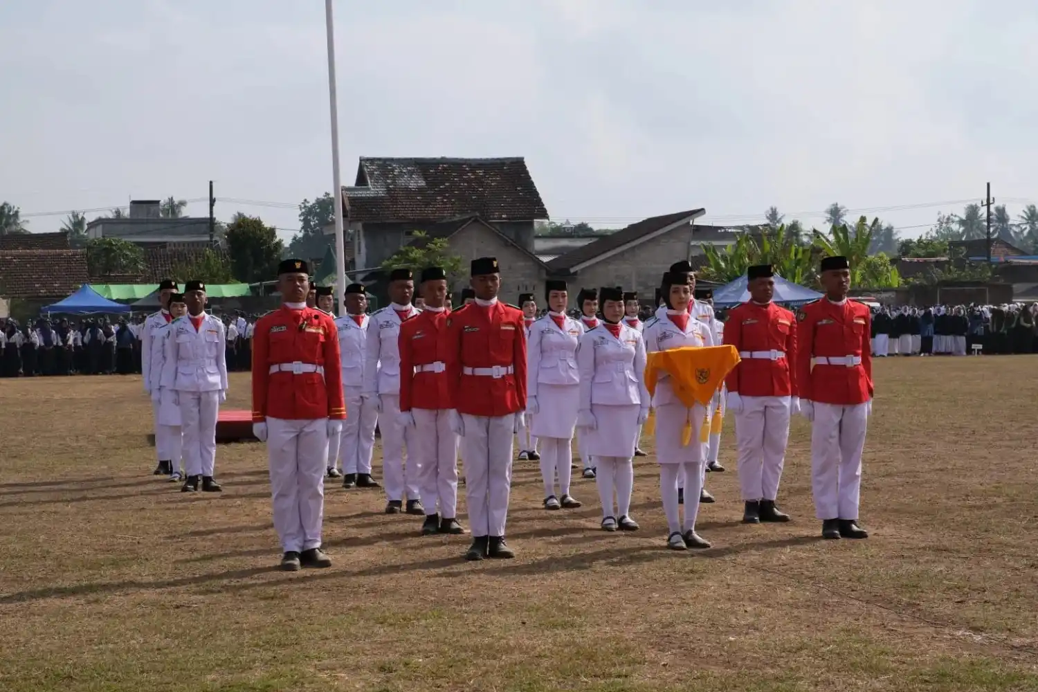 Prestasi Gemilang, 12 Siswa SMK Models Emban Tugas Krusial Pada Upacara HUT ke-81 RI