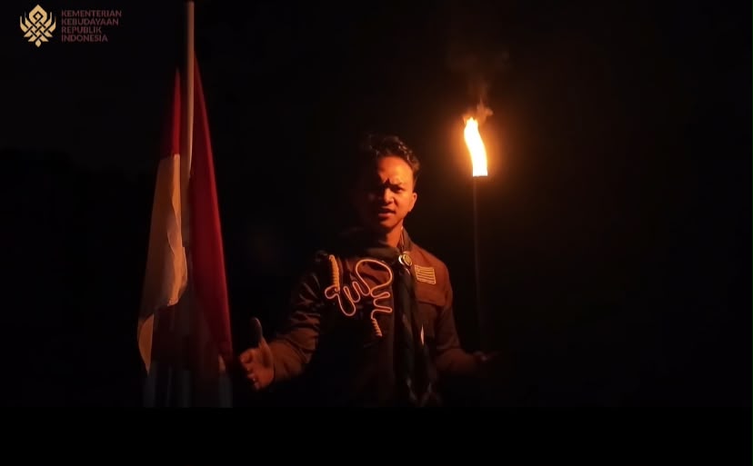 Cuplikan Performa Rizky Yulleo Altaf di Final Lomba Vlog Puisi Kepahlawanan