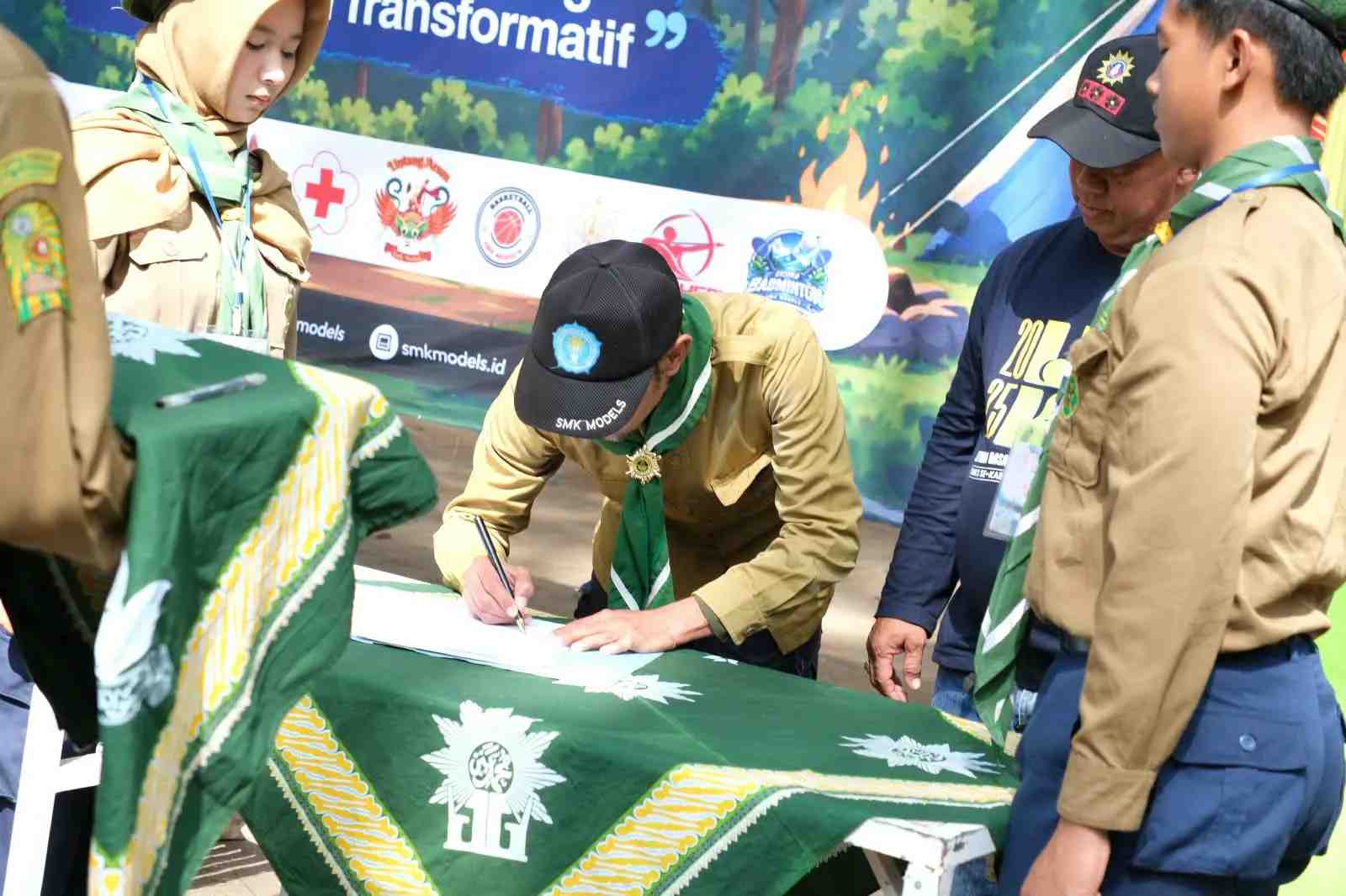 Closing Ceremony LDKI Berlangsung Khidmat, SMK Models Lantik Pengurus Intra dan Ekstra Periode 2026/2027