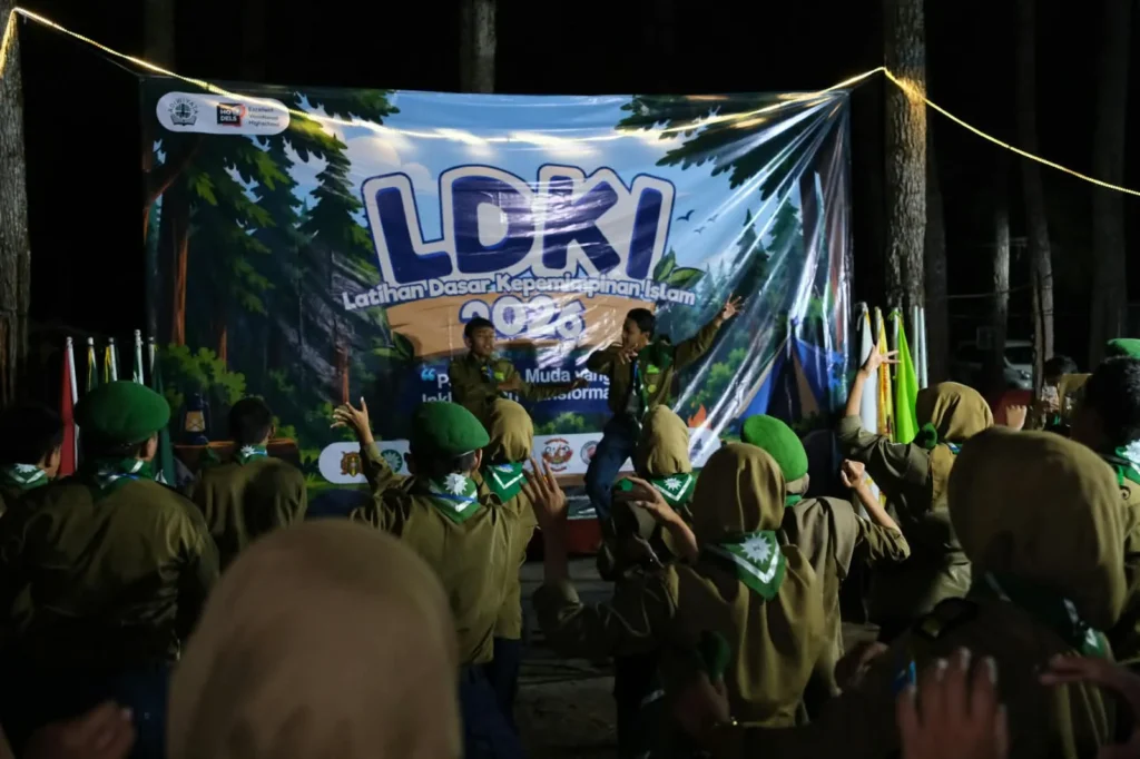 Penampilan salah satu kelompok peserta LDKI