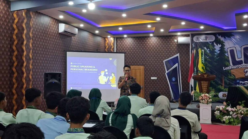 Penjabaran Personal Branding oleh Maulana